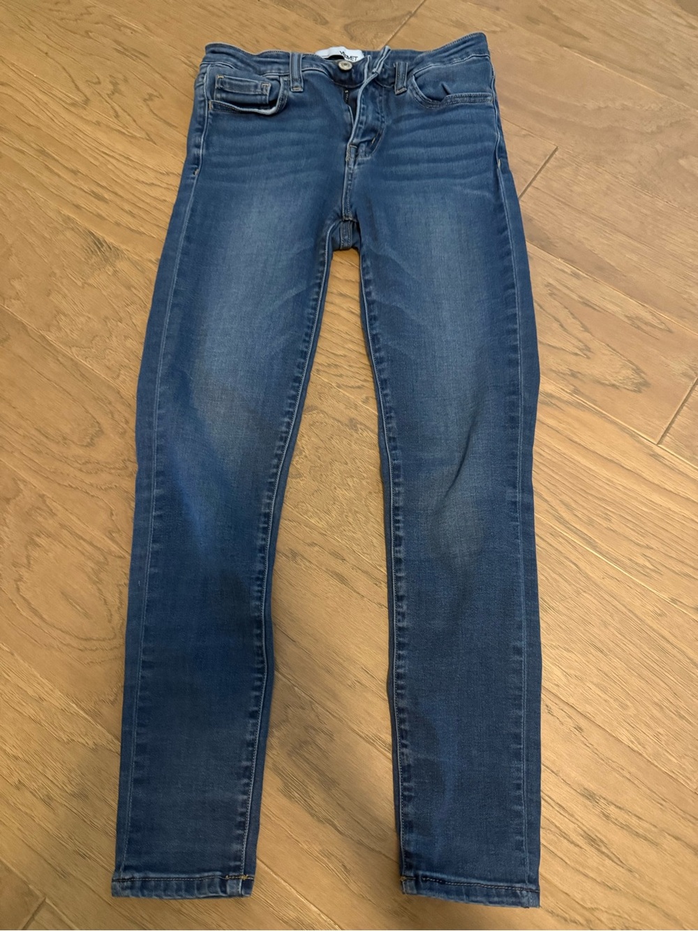 Women's Skinny Jeans in Dark Blue Wash